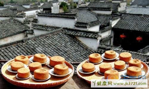 腊八节的习俗：制腊八豆腐