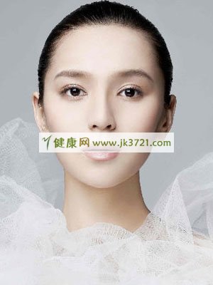天然护肤方法：水果美容妙方