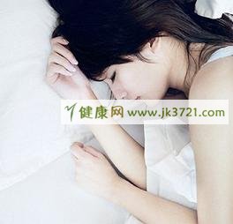 晚上做好肌肤护理 让美白效果加倍