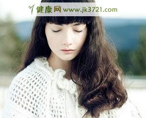 多吃含有丰富维生素C的蔬果