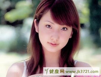 用珍珠粉定妆