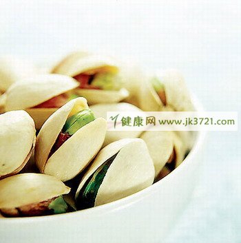 置办年货找年味 回忆不同年代的年货记忆