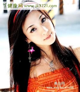 脸部角质层薄用什么洗面奶