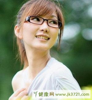 吃什么脸上没有皱纹