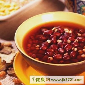 时尚美白料理 吃出白嫩肌肤
