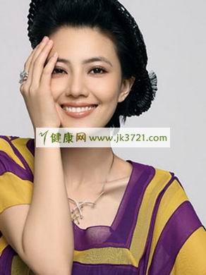 如何去除黑眼圈，快速去黑眼圈的窍门