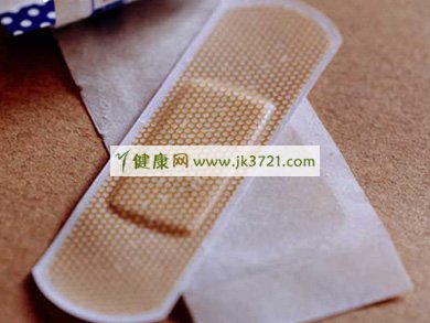 创可贴的使用注意事项