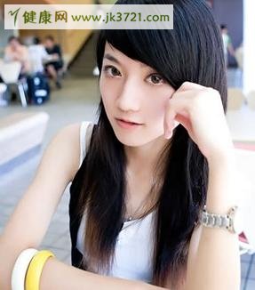 脸部毛孔粗大油多怎么办
