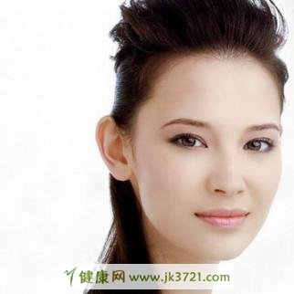 护肤小窍门教你做个娇嫩的白美人