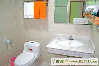 哪些生活习惯和症状预示着衰老