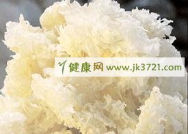 香菇银耳和木耳 美白健体的佳品