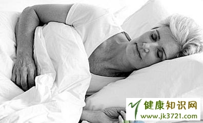长寿妙招：老人睡眠十忌