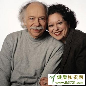 老年人穿衣注意三禁忌