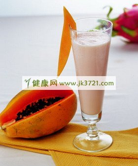牛奶美白小妙招 各种滋润肌肤