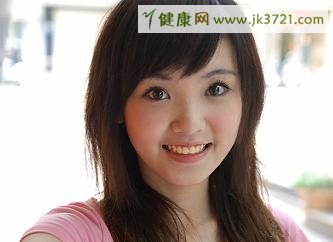 玫瑰精油的美白方法有哪些