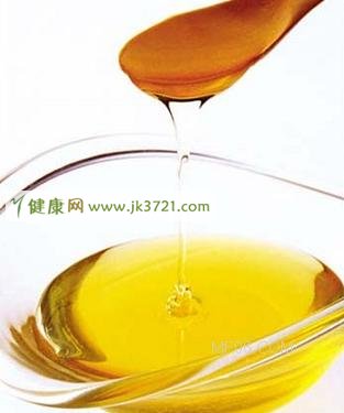 蜂蜜和什么可以美白