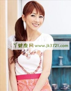 女生们皮肤变白的方法