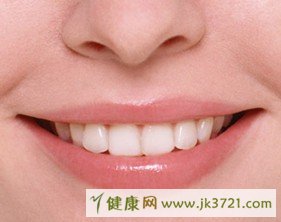 牙齿太白