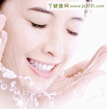 女性保健养生知识洗澡也有很多禁忌