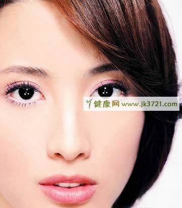 不用保养品的美容小常识